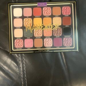 Tarte Sweet Eye Candy Eyeshadow Palette  with mascara 20 eyeshadows New in box